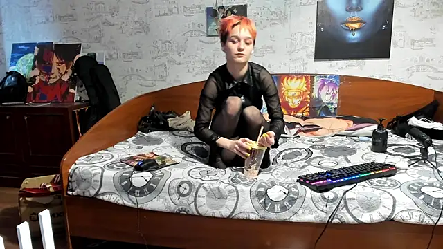 KagamiTayga Chat XXX in diretta