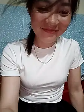 little-green-sprout Show Webcam