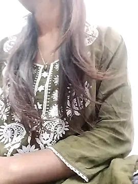 Karishma_88 网络视讯表演