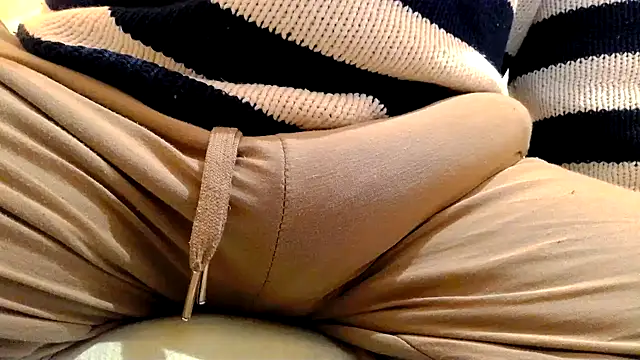 gae89tano Show in webcam