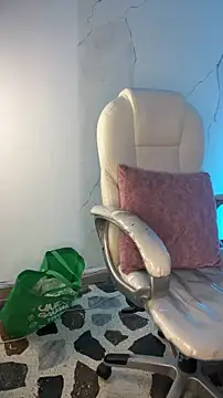 دردشة NiickyJones الجنسية المباشرة