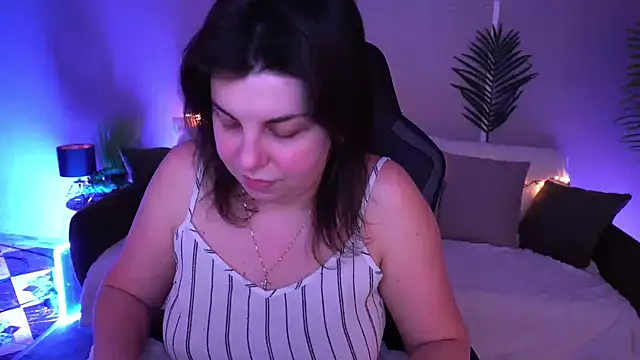 Chat XXX en directo de MirandaWong