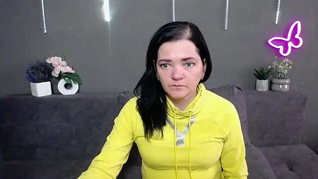 Онлайн чат XXX LauraFinn