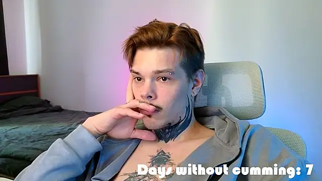 Онлайн чат XXX DENIS_HERE