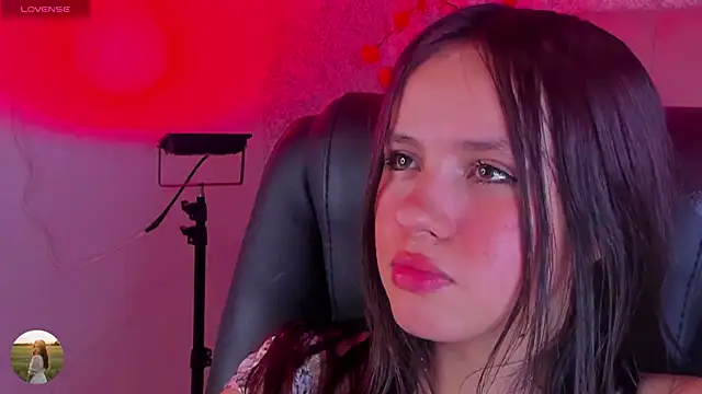 Chat XXX en directo de Kitty_Rose_CS