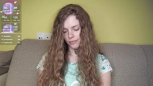 RayaNenlia's Live XXX Chat