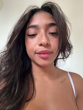 Bellafr's Live XXX Chat