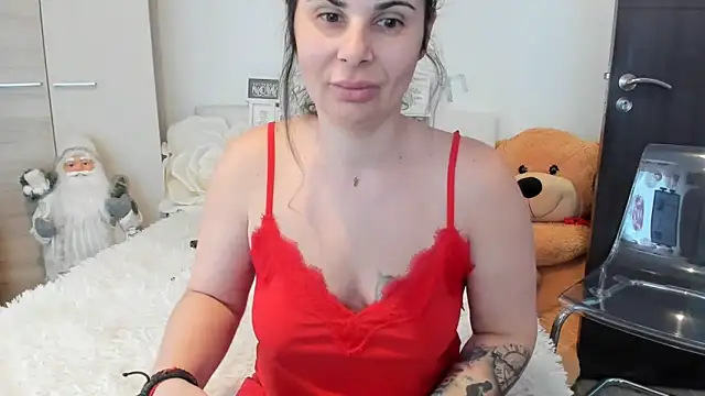 Pokazy przed kamerką – sweetemy4u