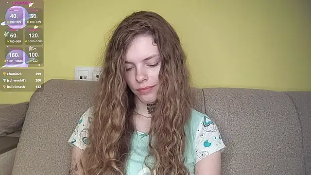 RayaNenlia's Live XXX Chat