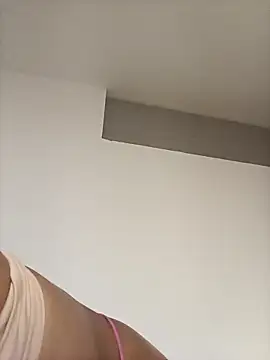 LiaRose-'s Webcam Show