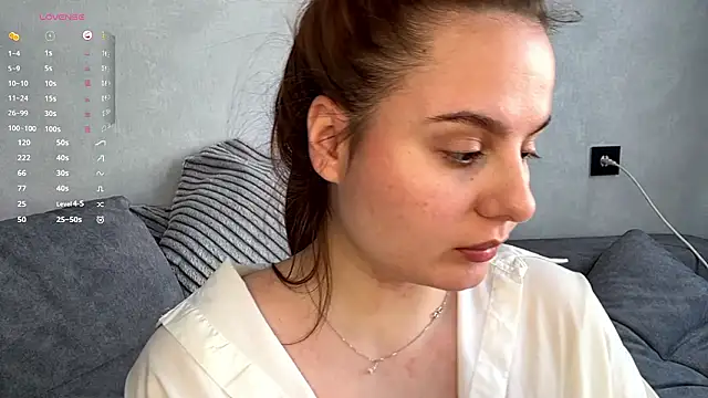 Ellaizatelly live XXX chat