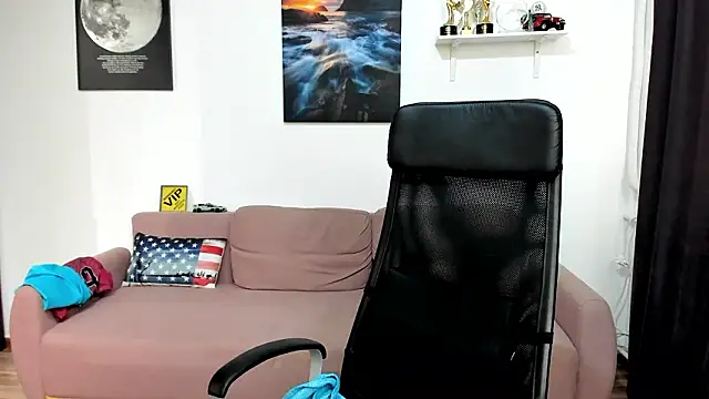 BrutusK08 라이브 XXX 채팅