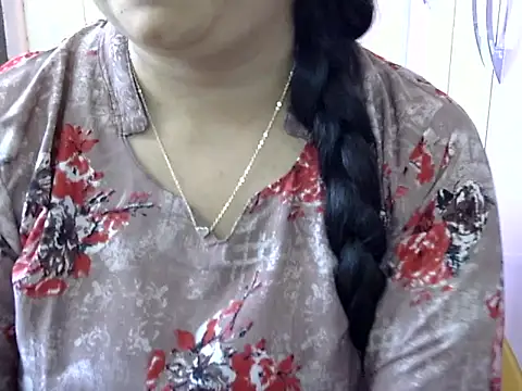 Cute_Aliyaa Chat XXX live