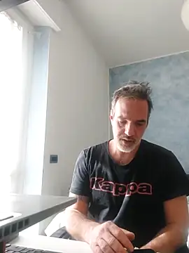 Marcolino183 – Live XXX-chat