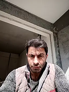 Chatroom XXX en direct de alex10alexx