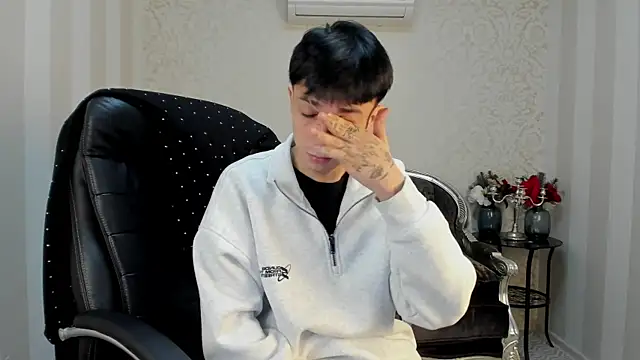 ClarkBev 在線直播表演