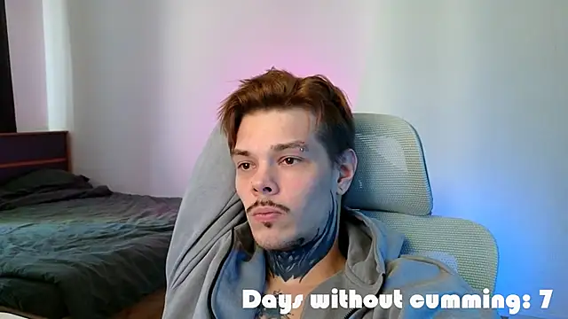 DENIS_HERE's Live XXX Chat