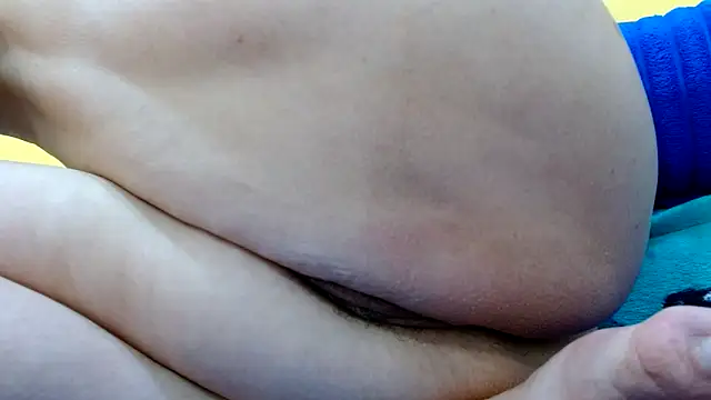 thebesthairypussy2's Live XXX Chat