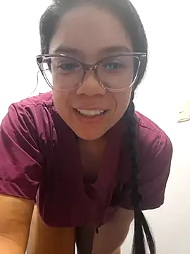 Aila_Phone's Live XXX Chat