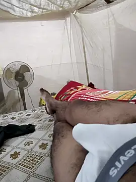 PIG_FUCKER_DADDY 在線直播表演