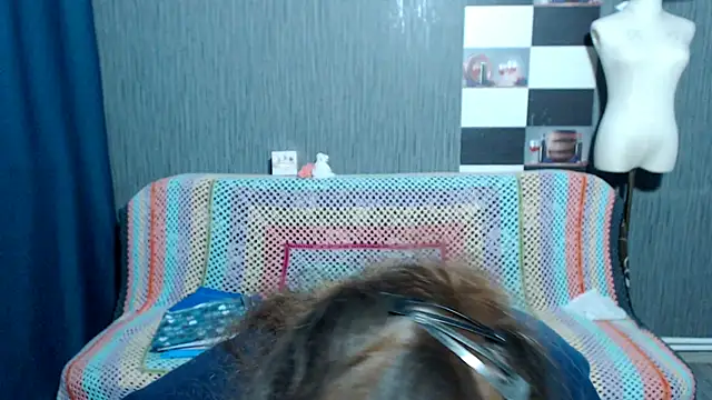 pa1e_pr1ncess Adlı Modelin Canlı XXX Sohbeti