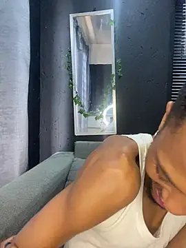 Chatroom XXX en direct de BlueIceCube