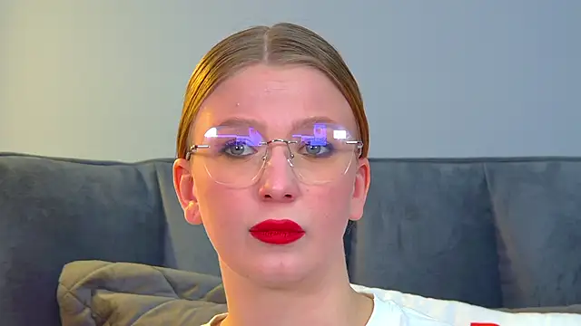 BeatriceBinoche's Live XXX Chat