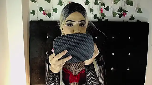 Kristal_Queen01 Webcam Show