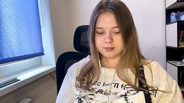 TomikoPfau: онлайн-секс-чат