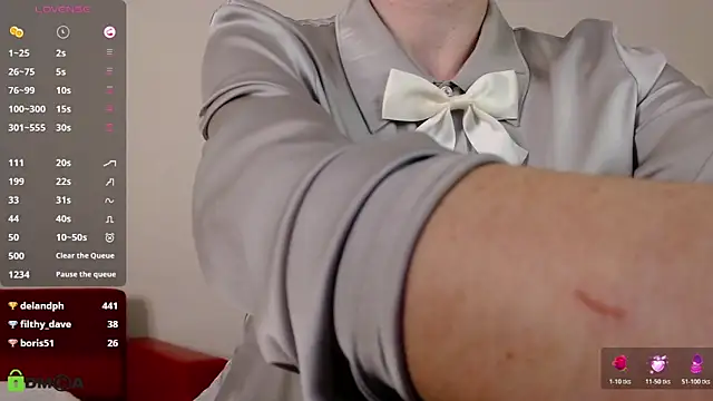 VickyGolden: онлайн-секс-чат