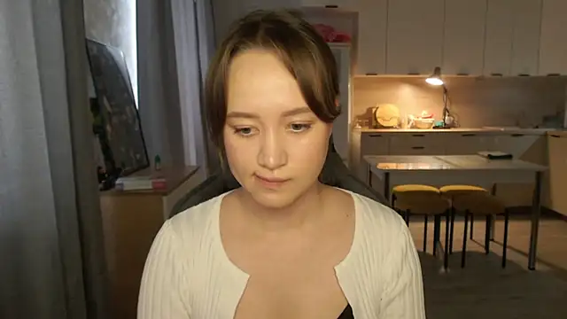 _lalune_ Adlı Modelin Canlı XXX Sohbeti