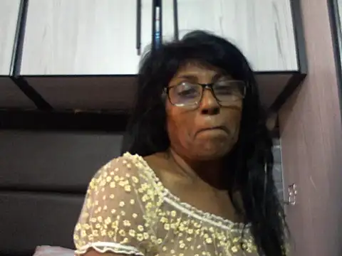 Chatroom XXX en direct de MsAttitude