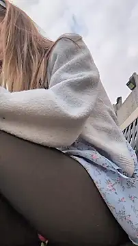 แชท XXX สดของ Risky_girl23_