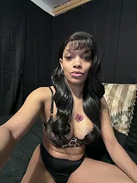 Rakiyahcharms' Live XXX Chat