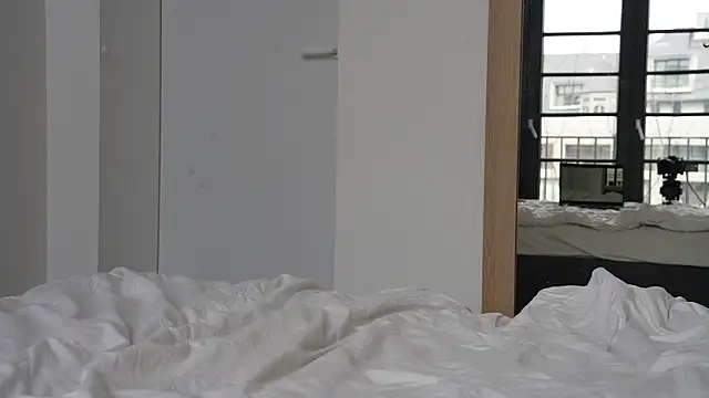 ibiddi's Webcam Show