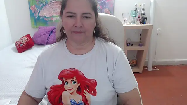 Chatroom XXX en direct de leonela_69