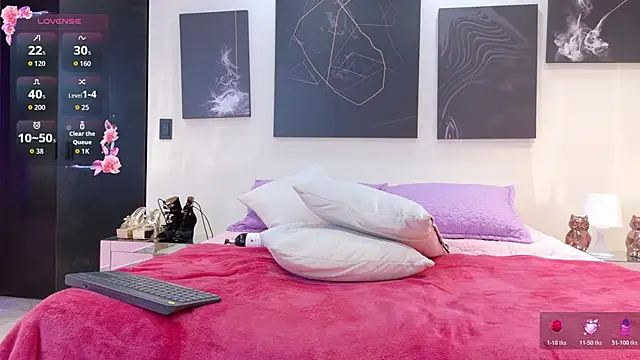 ValentinaaMilan's Webcam Show