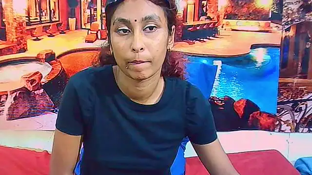 IndianSexyButt Chat XXX live