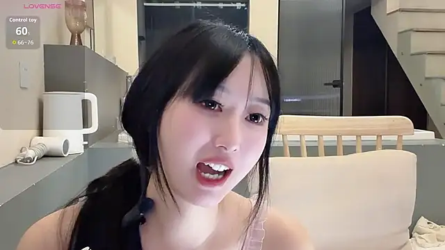 Xiaowen-wen 网络视讯表演