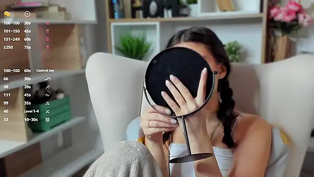 Chat XXX ao vivo de MirthaBolduan