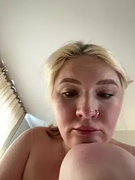 XXX chat uživo modela Anal_Top