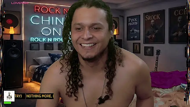 chino_roz's Live XXX Chat