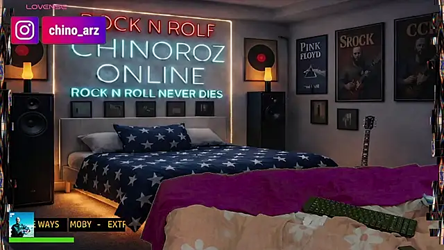 Pokazy przed kamerką – chino_roz