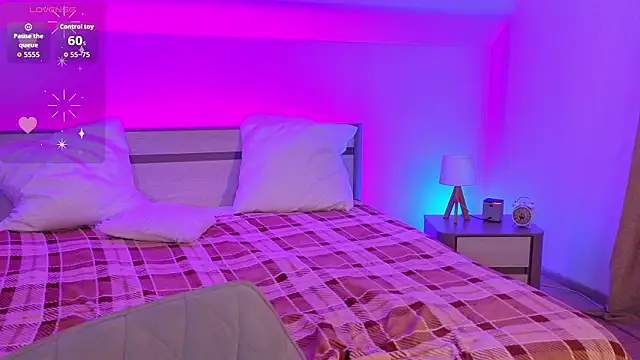 XXX chat uživo modela LumMina