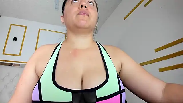 candiapole's Live XXX Chat