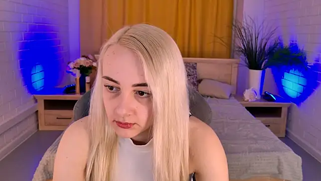 CarolMoor's Live XXX Chat