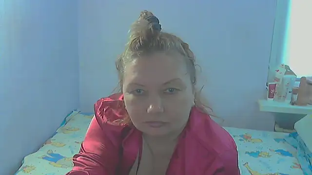 Lusi-777's Live XXX Chat