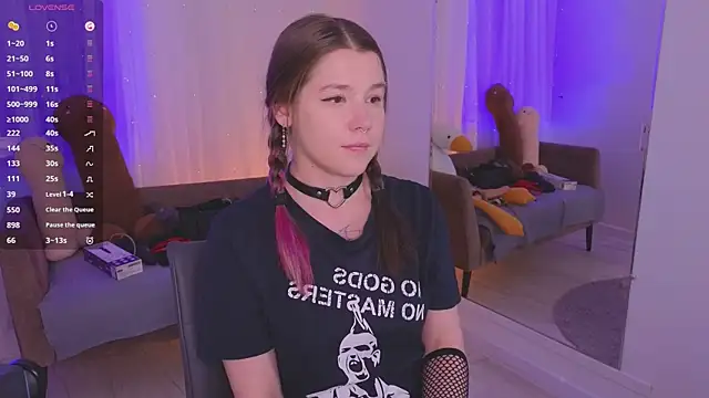 Mira_Falls 现场XXX聊天