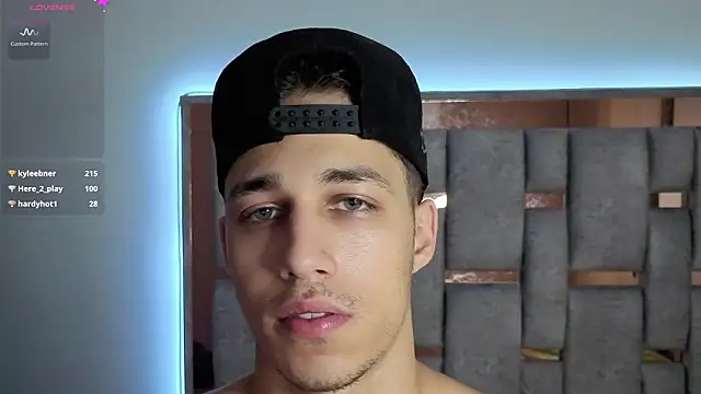 orionblaze69_ live XXX chat