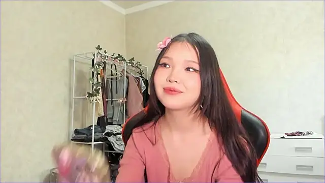 wastforu élő XXX-chatje